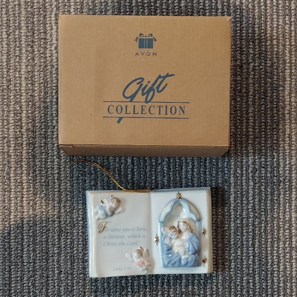 Avon Blue and White Decorative Accent Piece